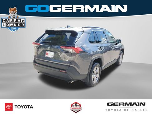Used 2025 Toyota RAV4 XLE w/ Convenience Package FWD image 9