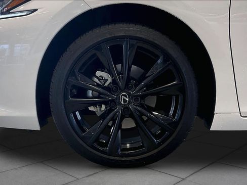 Used 2025 Lexus ES 300h F Sport w/ Accessory Package (Z1) FWD image 10