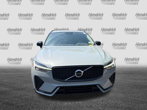 Certified 2024 Volvo XC60 B5 Plus AWD/4WD image 3