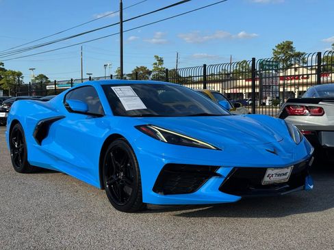 Used 2020 Chevrolet Corvette Stingray Coupe w/ 1LT image 7