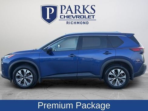 Used 2021 Nissan Rogue SV w/ Premium Package AWD/4WD image 4