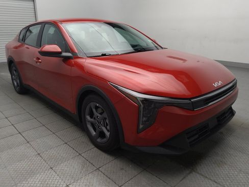 Used 2025 Kia K4 FWD image 13