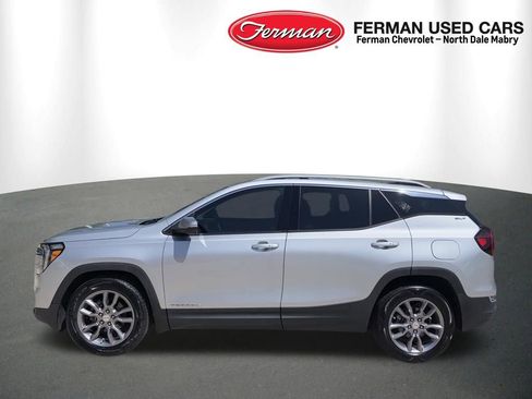 Used 2022 GMC Terrain SLT FWD image 6