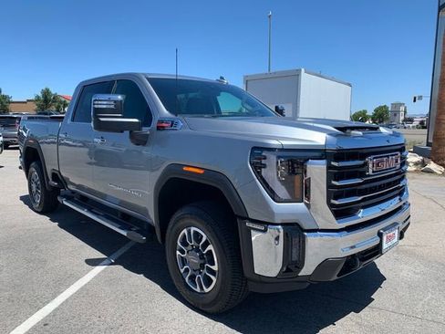 New 2026 GMC Sierra 2500 SLT w/ SLT Convenience Package AWD/4WD image 4