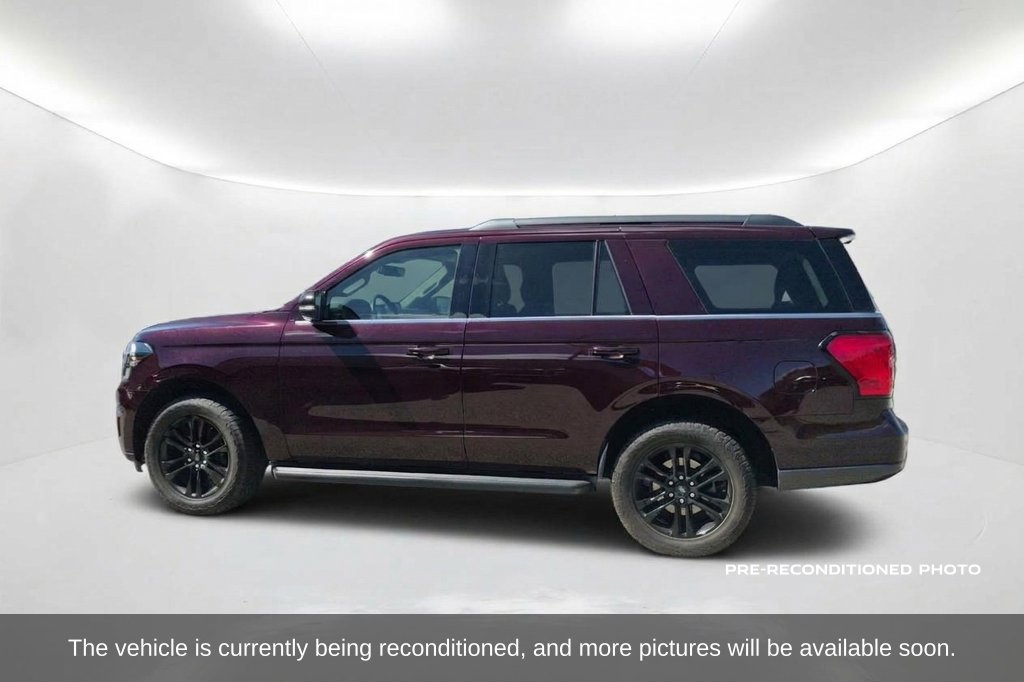 Used 2024 Ford Expedition XLT RWD image 9