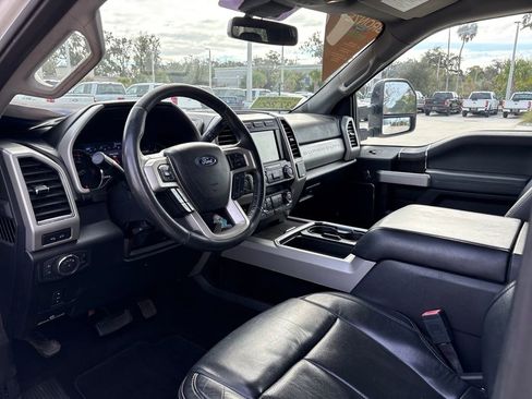 Used 2020 Ford F250 Lariat image 7