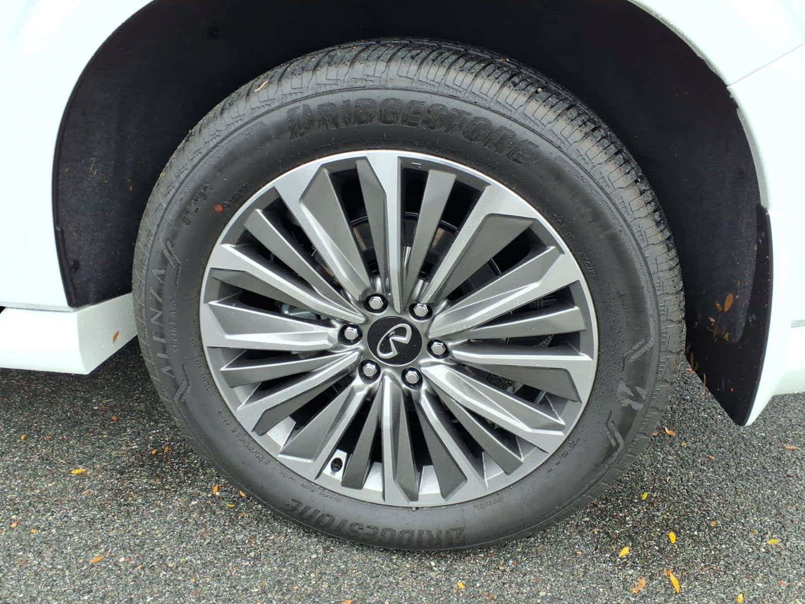 Certified 2027 INFINITI QX80 Luxe AWD/4WD image 9