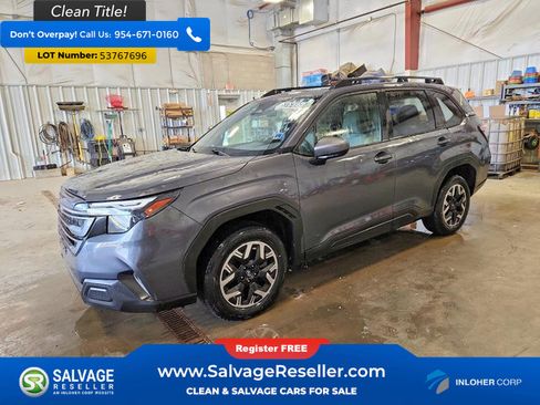 Used 2025 Subaru Forester Premium AWD/4WD image 1