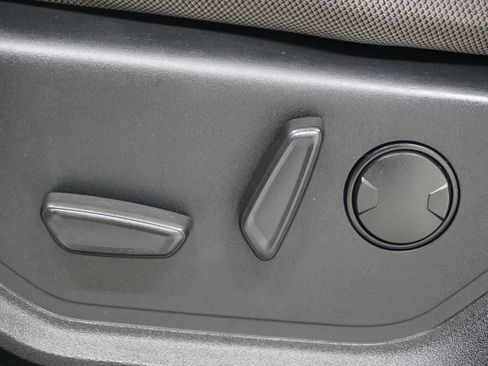 Used 2020 Ford F150 XLT w/ Equipment Group 302A Luxury image 15