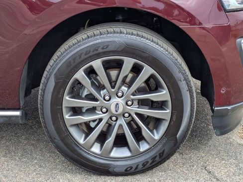 Used 2020 Ford Expedition Limited w/ Equipment Group 301A RWD image 11