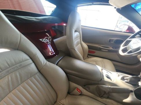 Used 2003 Chevrolet Corvette Convertible w/ Preferred Equipment Group1 image 29