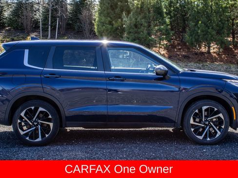 Used 2022 Mitsubishi Outlander SE image 9