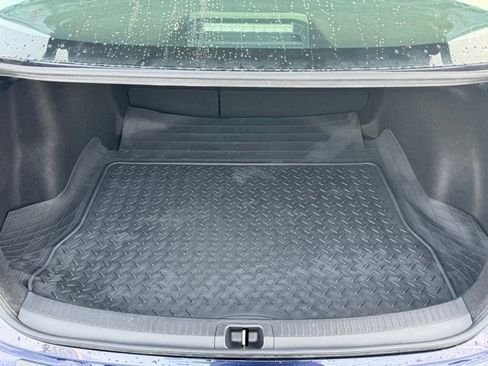 Used 2021 Toyota Corolla SE w/ SE Premium Package image 28