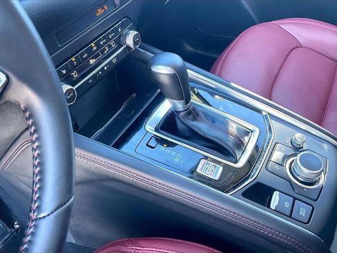 Certified 2025 MAZDA CX-5 Carbon Edition image 17