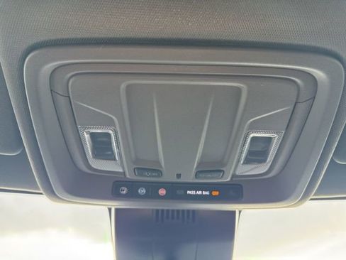 Used 2023 Chevrolet Silverado 1500 LT image 26