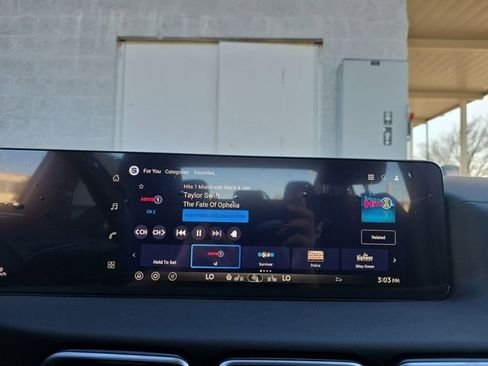 New 2026 Nissan Sentra SR image 8