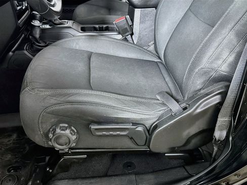 Used 2021 Jeep Wrangler Unlimited Sport AWD/4WD image 20