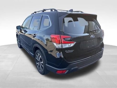 Used 2023 Subaru Forester Limited AWD/4WD image 6