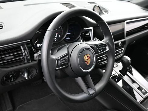 Certified 2023 Porsche Macan Turbo AWD/4WD image 17