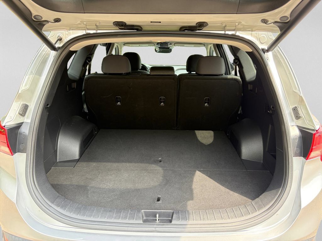 Used 2023 Hyundai Santa Fe SEL AWD/4WD image 27
