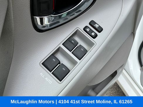 Used 2010 Toyota Camry Hybrid FWD image 22