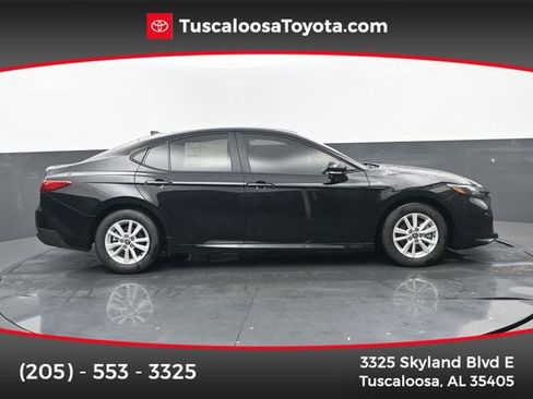 New 2026 Toyota Camry LE FWD image 1