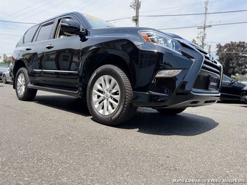 Used 2018 Lexus GX 460 Premium w/ Premium Package AWD/4WD image 12
