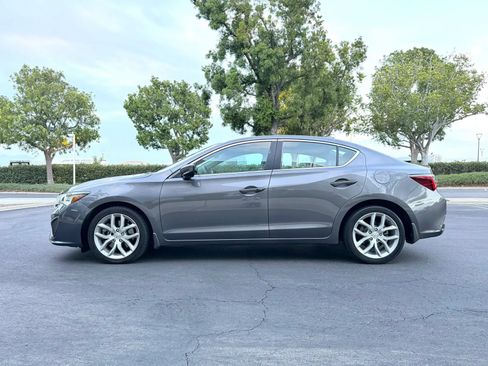 Used 2019 Acura ILX FWD image 7