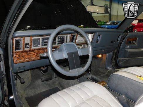 Used 1986 Dodge 600 ES image 23