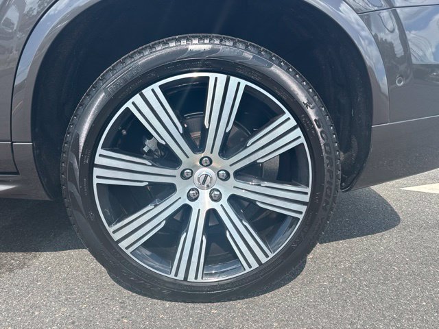 Certified 2024 Volvo XC90 B5 Plus AWD/4WD image 9