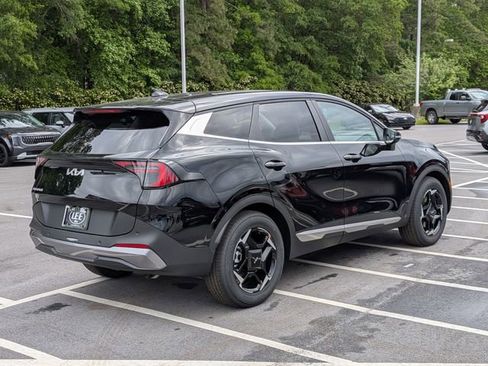 New 2026 Kia Sportage EX FWD image 3