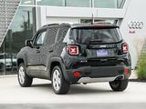 Used 2018 Jeep Renegade Limited w/ Safety & Security Group image 4