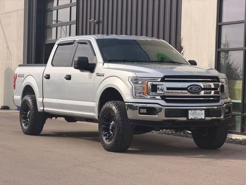 Used 2018 Ford F150 XLT image 4