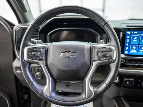 Used 2022 Chevrolet Silverado 1500 LT Trail Boss w/ Convenience Package II AWD/4WD image 31