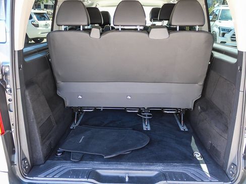 Used 2021 Mercedes-Benz Metris Passenger image 28