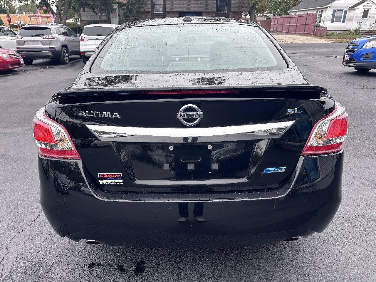 Used 2013 Nissan Altima 2.5 SL w/ 2.5 Moonroof Pkg FWD image 5