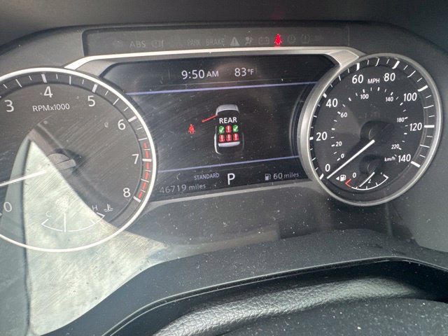 Used 2024 Nissan Pathfinder SV FWD image 19