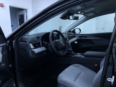 New 2026 Toyota Camry LE image 10