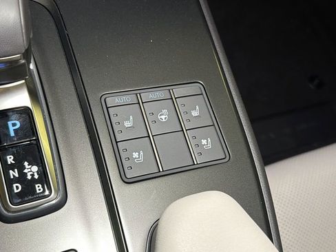 New 2026 Lexus UX 300h AWD image 20