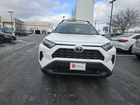 Certified 2025 Toyota RAV4 XLE image 9