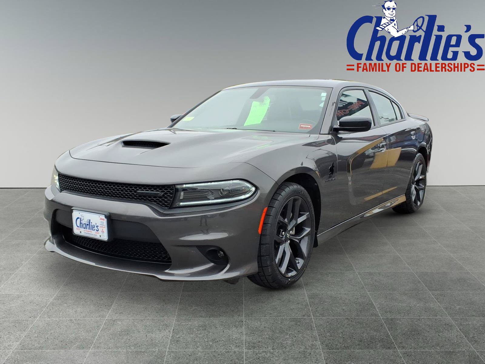 Used 2022 Dodge Charger R/T w/ Plus Group RWD image 1