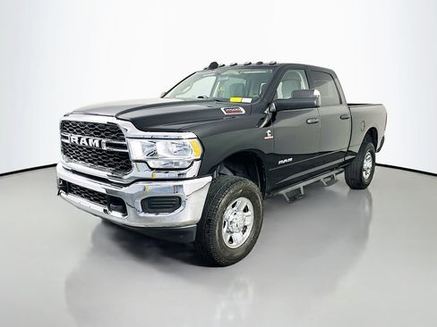 Used 2020 RAM 2500 Tradesman AWD/4WD image 3