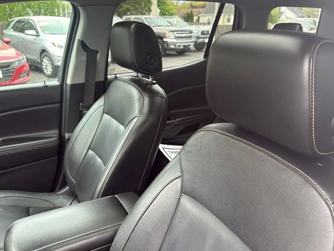 Used 2017 GMC Acadia SLT AWD/4WD image 15