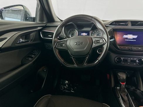 Used 2021 Chevrolet TrailBlazer RS w/ Sun and Liftgate Package AWD/4WD image 31