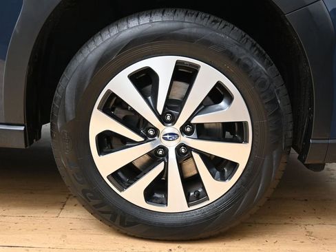 Used 2023 Subaru Outback Premium AWD/4WD image 14