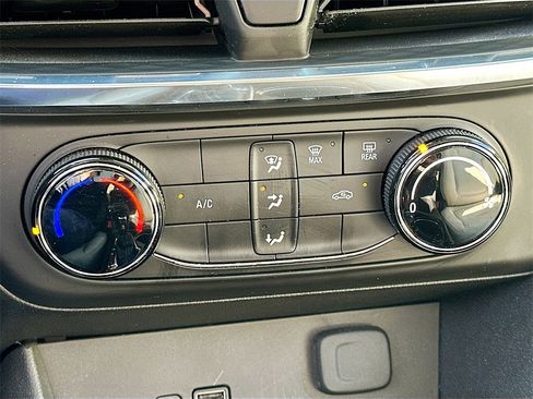 Used 2024 Buick Encore GX Preferred image 15