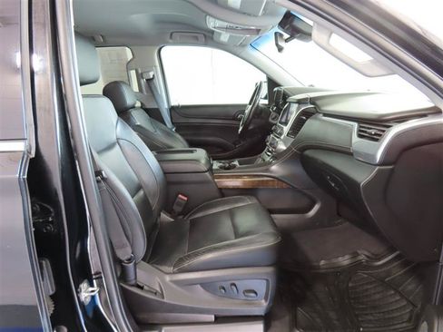 Used 2019 Chevrolet Tahoe LT AWD/4WD image 37