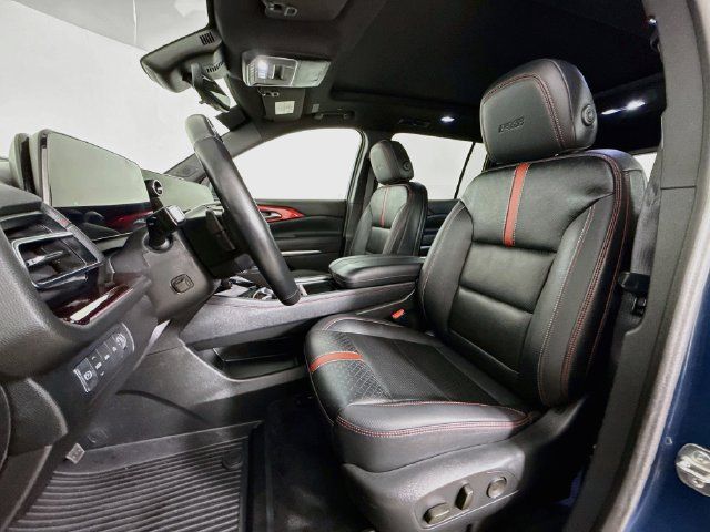 Used 2024 Chevrolet Traverse RS AWD/4WD image 23