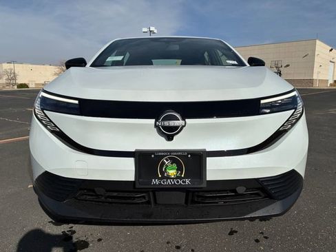 New 2026 Nissan Leaf image 9