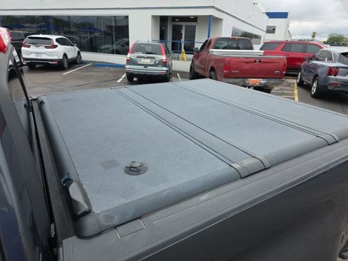 Used 2016 Chevrolet Colorado Z71 image 15